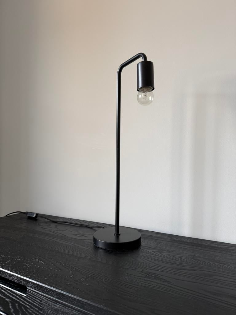 Tafellamp zwart metaal |  B. Frandsen, Ophalen of Verzenden, Zo goed als nieuw, Metaal, Minder dan 50 cm