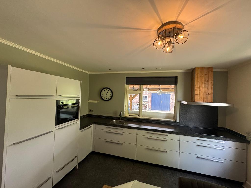 Mooie Complete Hoekkeuken + Apparatuur + GEDEMONTEERD