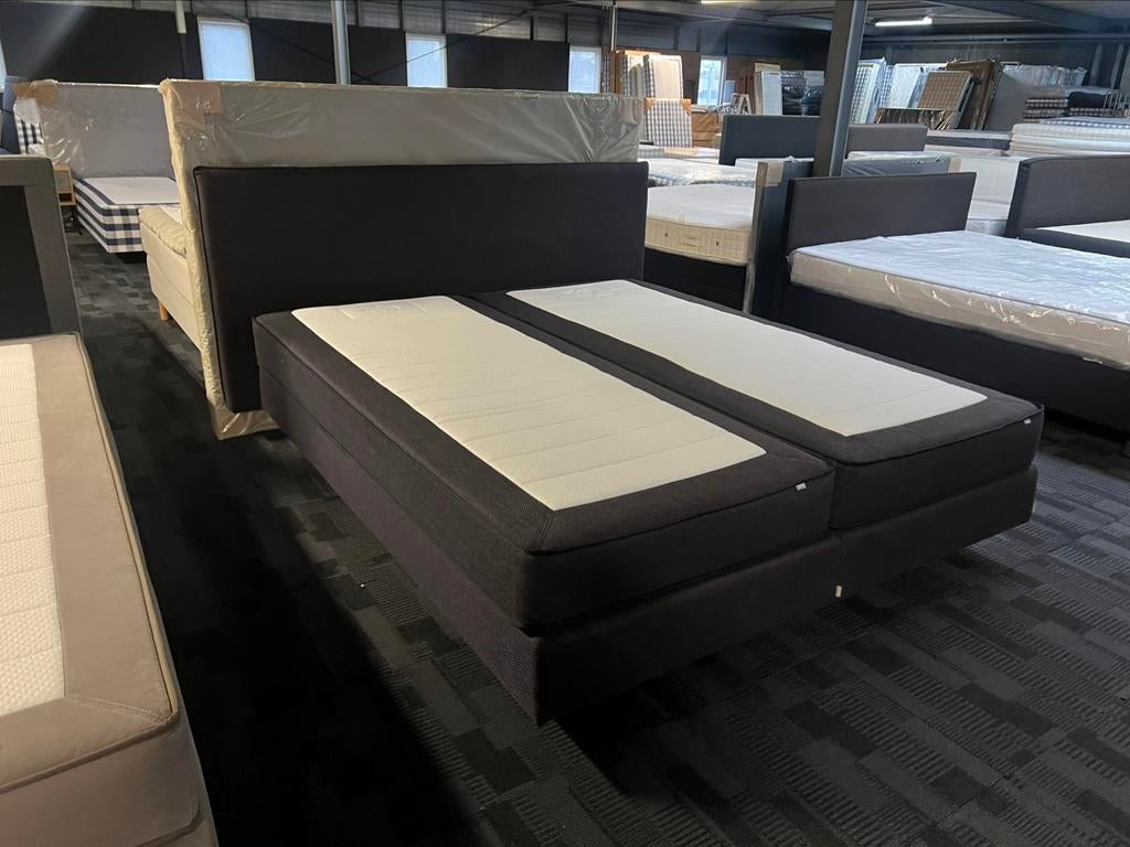 Auping boxspring 180x210 showroom model 2x firm, Huis en Inrichting, Slaapkamer | Bedden, Ophalen, 210 cm, Tweepersoons, Zo goed als nieuw