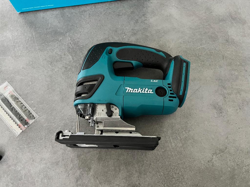 MAKITA DJV180Z 18V ACCU DECOUPEERZAAG D-Greep PENDEL ZAAG, Ophalen of Verzenden, Nieuw, Overige typen