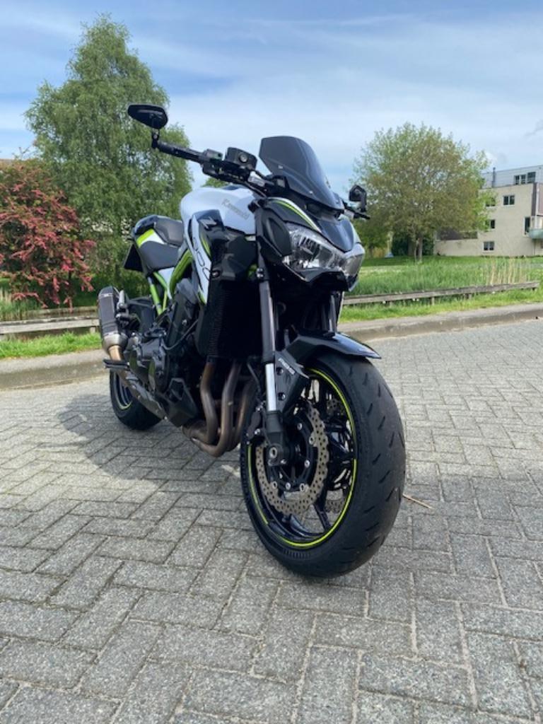 Kawasaki Z900 2019 9200km veel extra's!