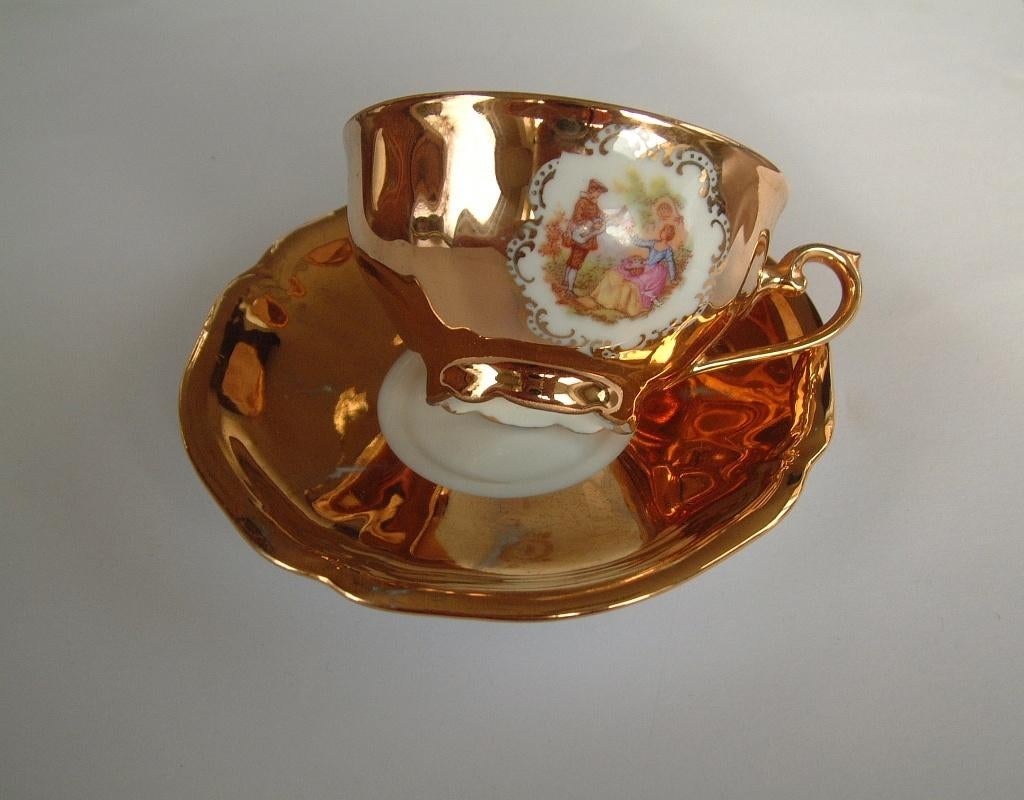 kop en schotel van mokka servies Schaller Wiesau Bavaria 3, Ophalen of Verzenden, Zo goed als nieuw, Porselein, Kop en/of schotel