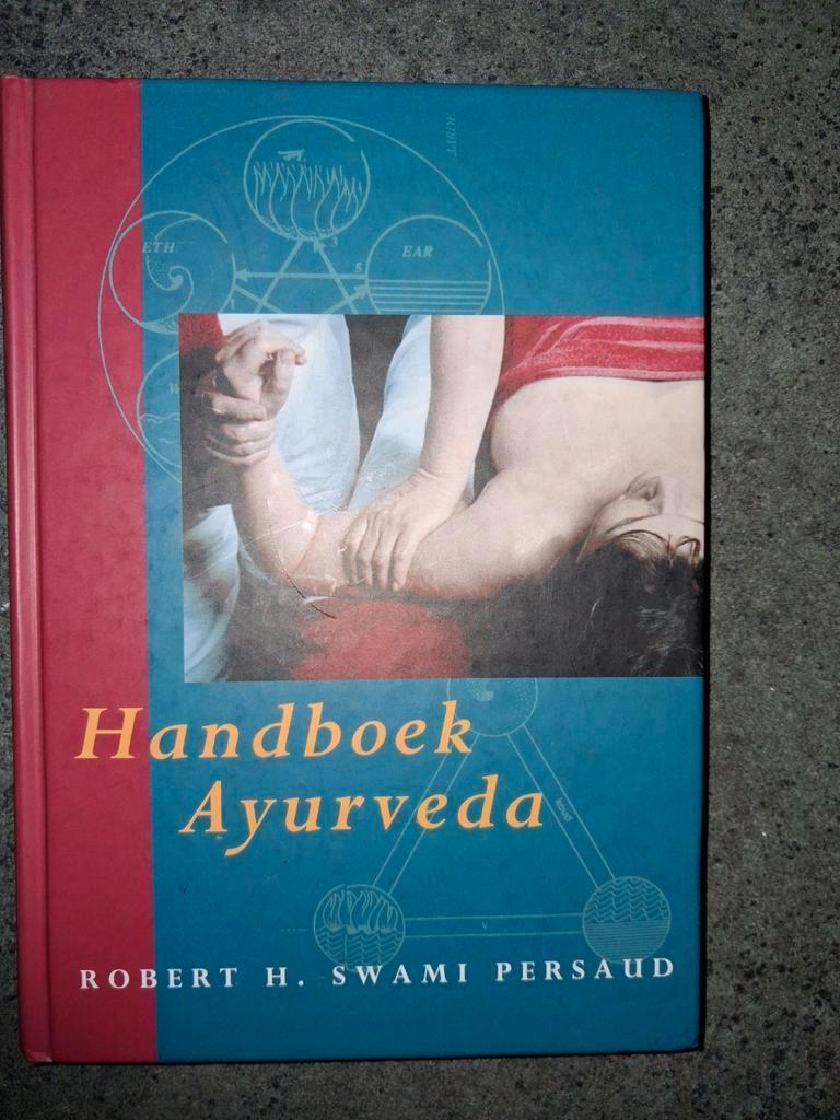 R.H. Swami Persaud - Handboek Ayurveda, Nieuw, Ophalen of Verzenden, R.H. Swami Persaud, Natuurwetenschap
