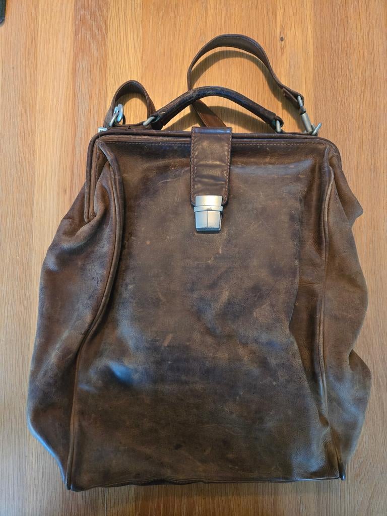 Bosboom leren rugtas / schoudertas, Sieraden, Tassen en Uiterlijk, Tassen | Rugtassen, Gebruikt, Overige merken, 25 tot 40 cm