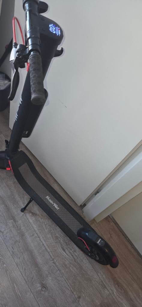 Elektrische step van MoovWay, Fietsen en Brommers, Steps, Ophalen of Verzenden, Gebruikt, Elektrische step (E-scooter), MoovWay