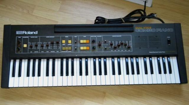 Roland EP-6060, 61 toetsen, Roland, Ophalen of Verzenden, Zo goed als nieuw