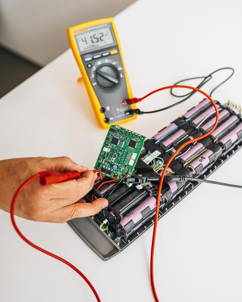 Elektrische fiets reparatie / Batterij revisie, Fietsen en Brommers, Fietsaccessoires | Fietsaccu's, Nieuw, Ophalen of Verzenden