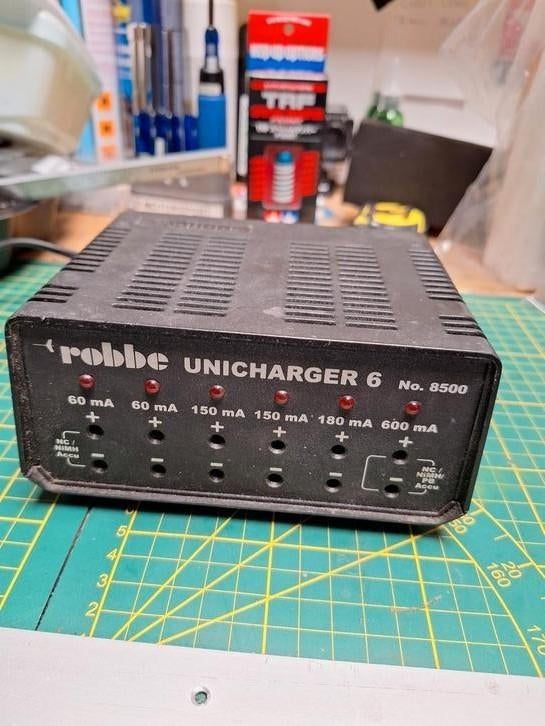 Robbe unicharger 6 no.8500, Ophalen of Verzenden, Gebruikt, Groter dan 1:32