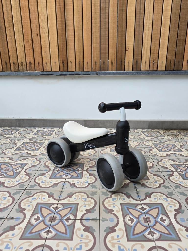 Billy Loopfietsje, Kinderen en Baby's, Speelgoed | Buiten | Voertuigen en Loopfietsen, Ophalen of Verzenden, Zo goed als nieuw