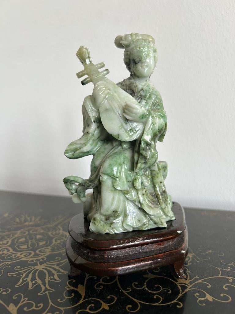 Antiek Chinees jade (serpentijn) beeld, zeer fijn gesneden, Ophalen of Verzenden