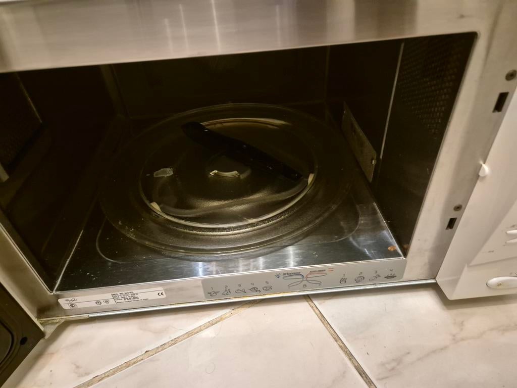 mooie magnetron, Ophalen of Verzenden, Zo goed als nieuw, Vrijstaand, 45 tot 60 cm