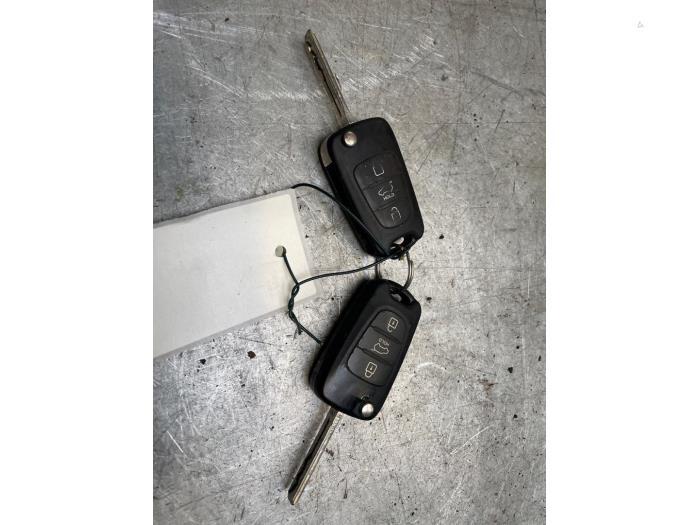 Sleutel van een Kia Sorento, -, -, Ophalen of Verzenden, -