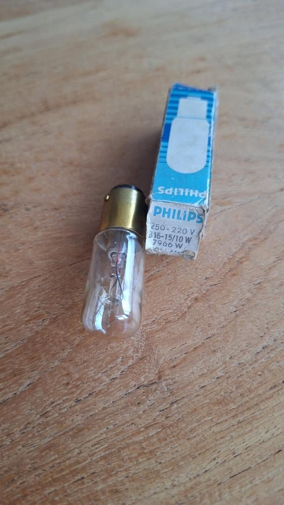 Oud model Philips lampje 10/15 watt, Ophalen of Verzenden, Gebruikt