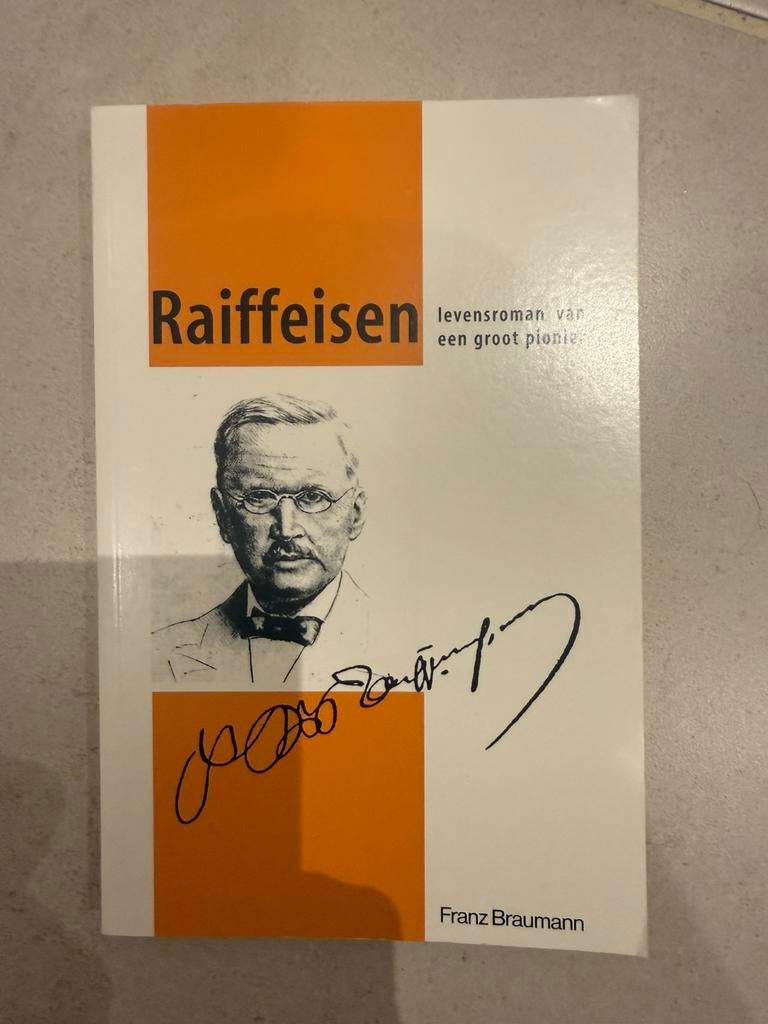 Boek - Raiffeisen door Franz Braumann, Boeken, Ophalen of Verzenden, Beta, Zo goed als nieuw, HBO