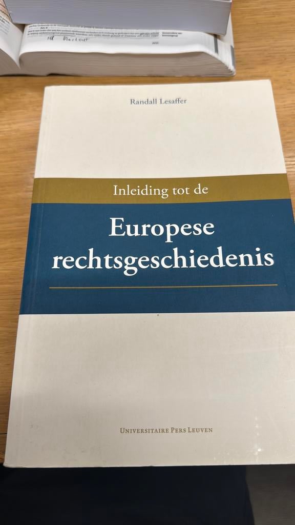 Inleiding tot dr Europese rechtsgeschiedenis, Ophalen of Verzenden, Zo goed als nieuw, Economie en Marketing