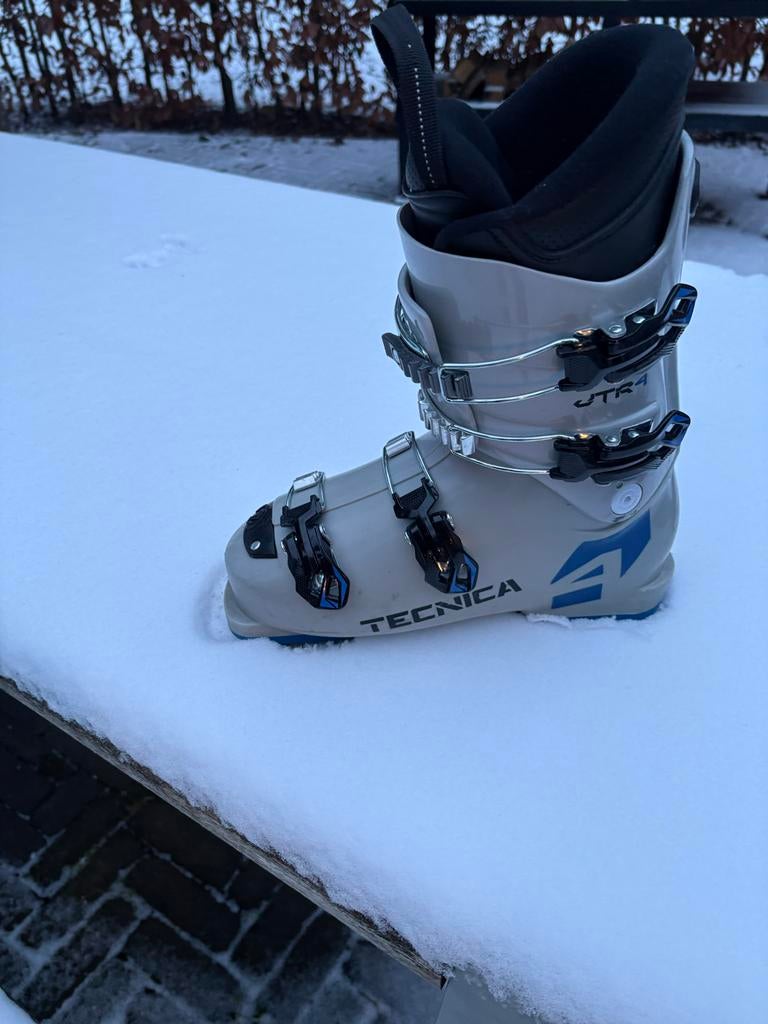 Technica Skischoen Maat 25.5, Sport en Fitness, Skiën en Langlaufen, Gebruikt, Schoenen, Skiën, Ophalen