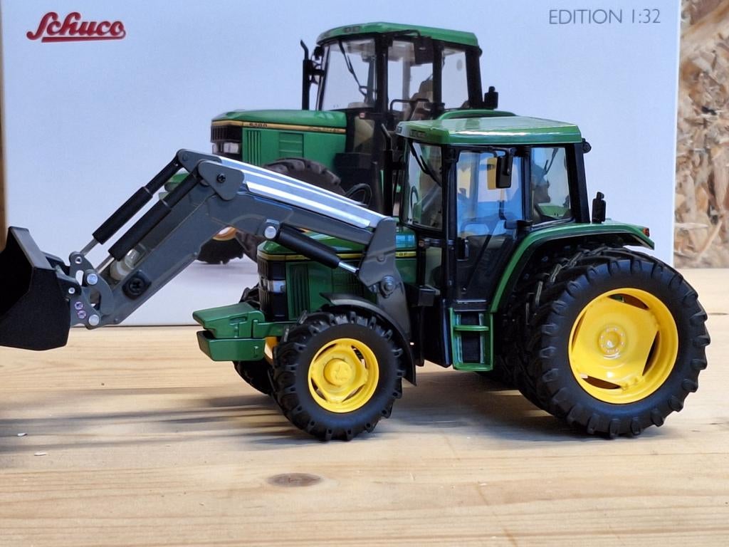 John Deere 6100 Verbouwd, Schuco, Tractor of Landbouw, Nieuw, Ophalen of Verzenden