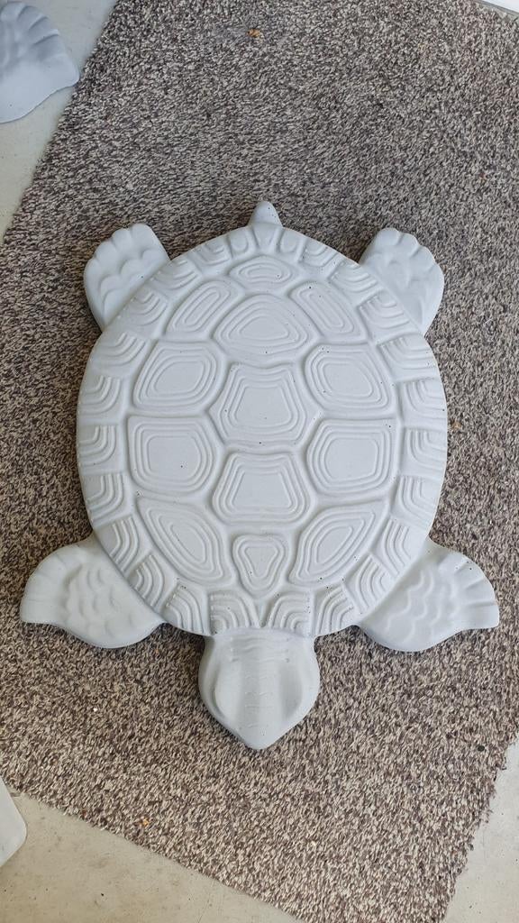 Betonnen staptegel Schildpad/vlinder., Tuin en Terras, Tegels en Klinkers, Ophalen, Gebruikt