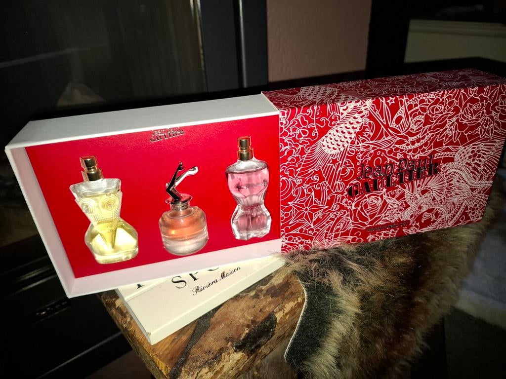 Jean Paul Gaultier Mini Parfum Set - Nieuw, Sieraden, Tassen en Uiterlijk, Uiterlijk | Parfum, Ophalen of Verzenden, Nieuw