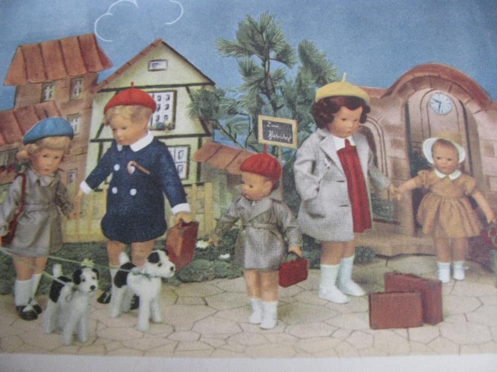 Oude Kaart - Käthe Kruse Poppen met Hond & Koffers 15x10.5cm, Verzenden, 1960 tot 1980, Ongelopen, Kinderen