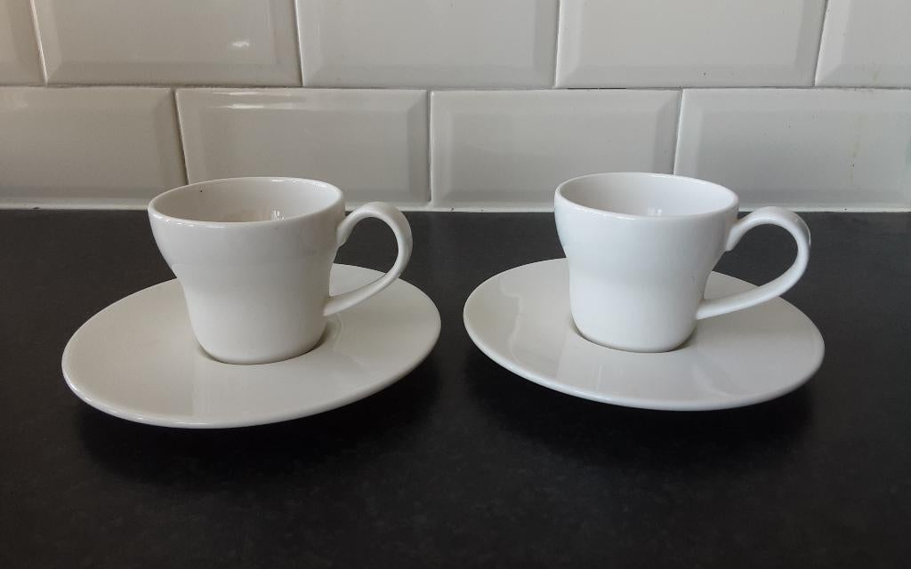 ZARA HOME espresso kopjes met schoteltjes 2 stuks, Huis en Inrichting, Keuken | Servies, Overige materialen, Ophalen of Verzenden