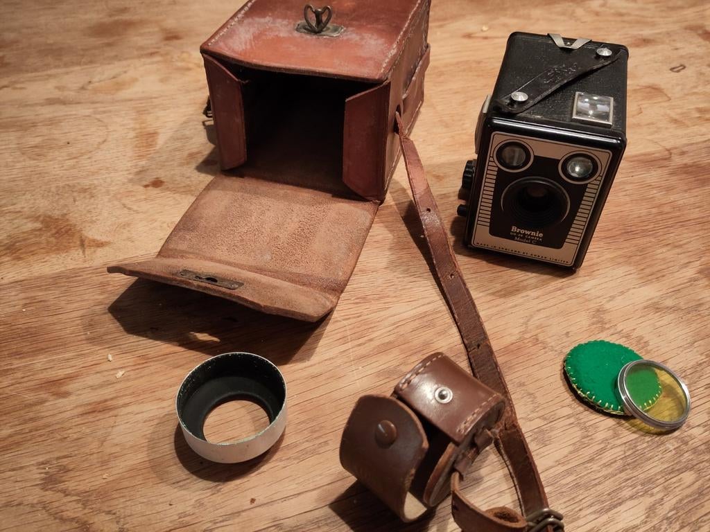 Kodak Brownie Six-20 Model C Camera, Ophalen of Verzenden, Compact, Kodak