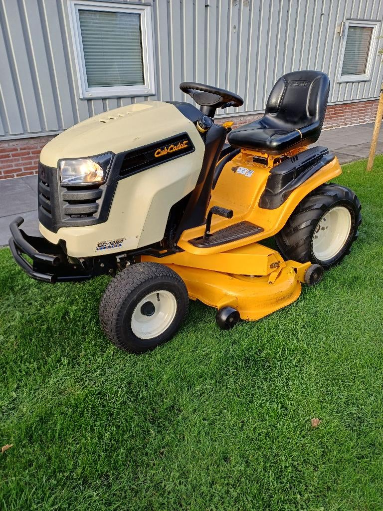 Cub Cadet 24pk 2 Cyl Kawasaki 132cm dek, Zware achteras!, Ophalen of Verzenden, Zo goed als nieuw, Cub cadet, Cub Cadet