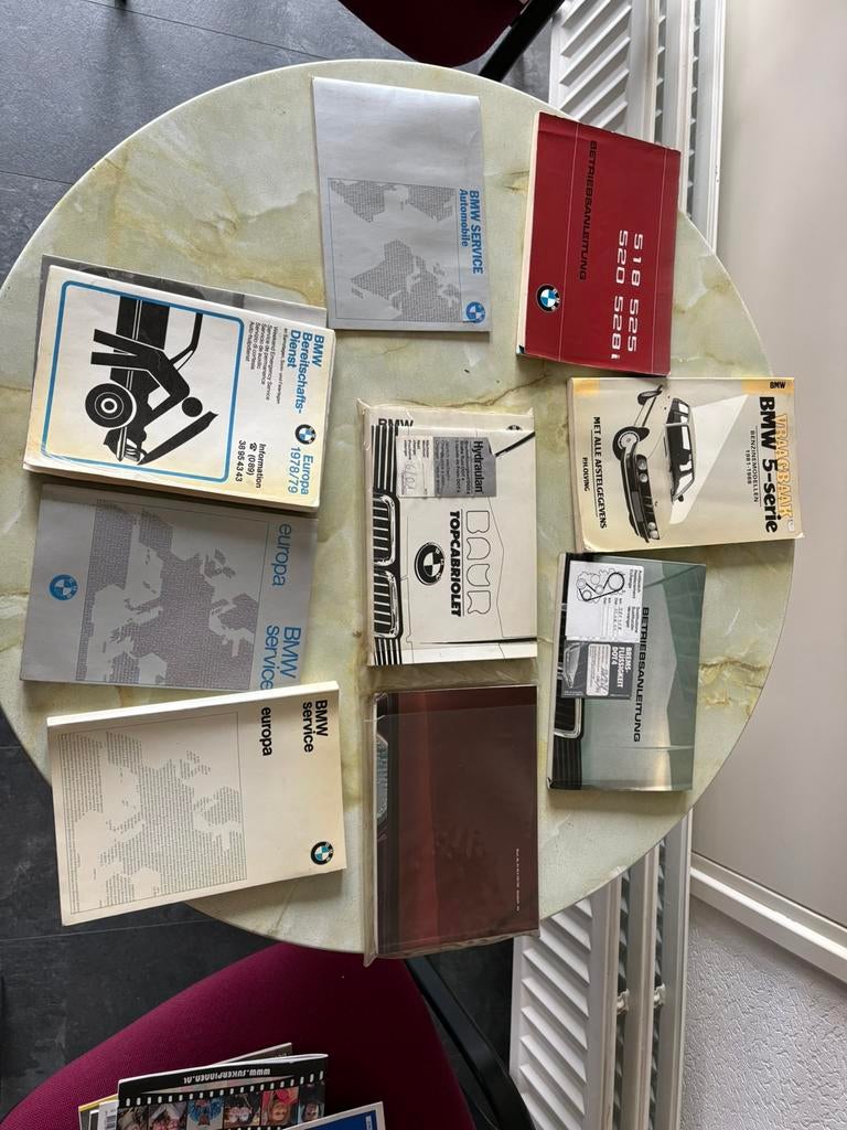 Bmw handleiding/service/instructie-boekjes, Ophalen