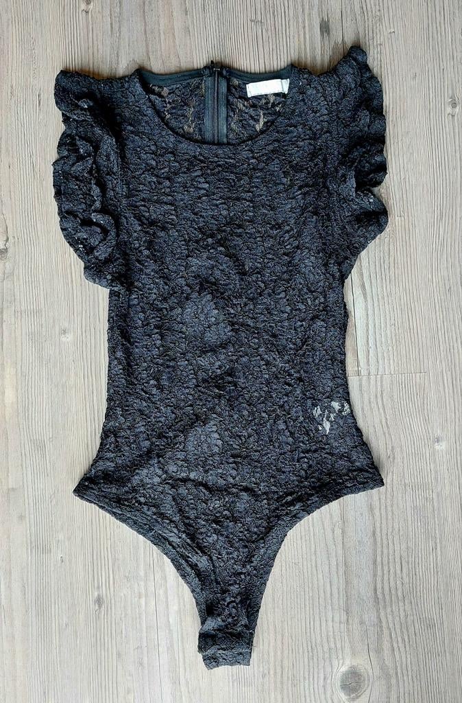 T-Shirt/top met kant zwart pof maat XS van Vera & Lucy, Vera en lucy, Zwart, Ophalen of Verzenden, Zo goed als nieuw