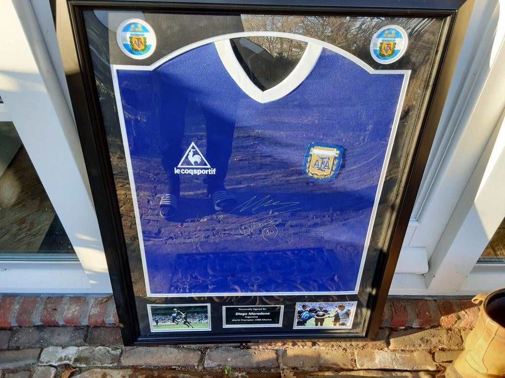 MARADONA GESIGNEERD SHIRT ARGENTINIE DE HAND VAN GOD 1986 WK, Ophalen, Zo goed als nieuw, Buitenlandse clubs, Shirt