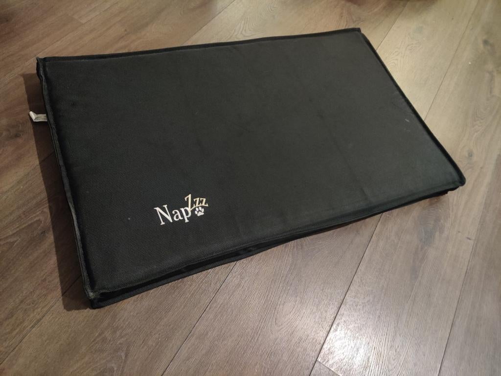 Dog bed, Ophalen of Verzenden