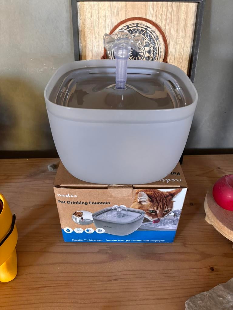 drink fontein Kat/hond, Ophalen of Verzenden, Automatisch, Zo goed als nieuw