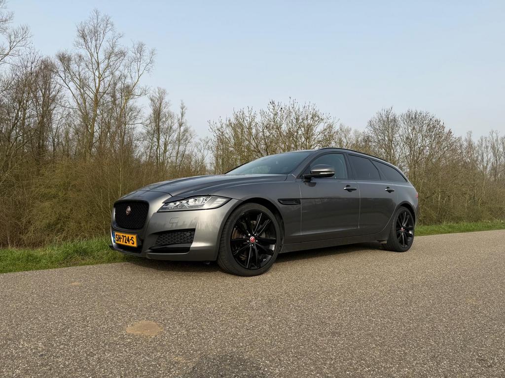 Jaguar XF 20d 2.0 180pk Aut 2018 Grijs, Auto's, Jaguar, Automaat, Achterwielaandrijving, 2000 kg, 179 pk