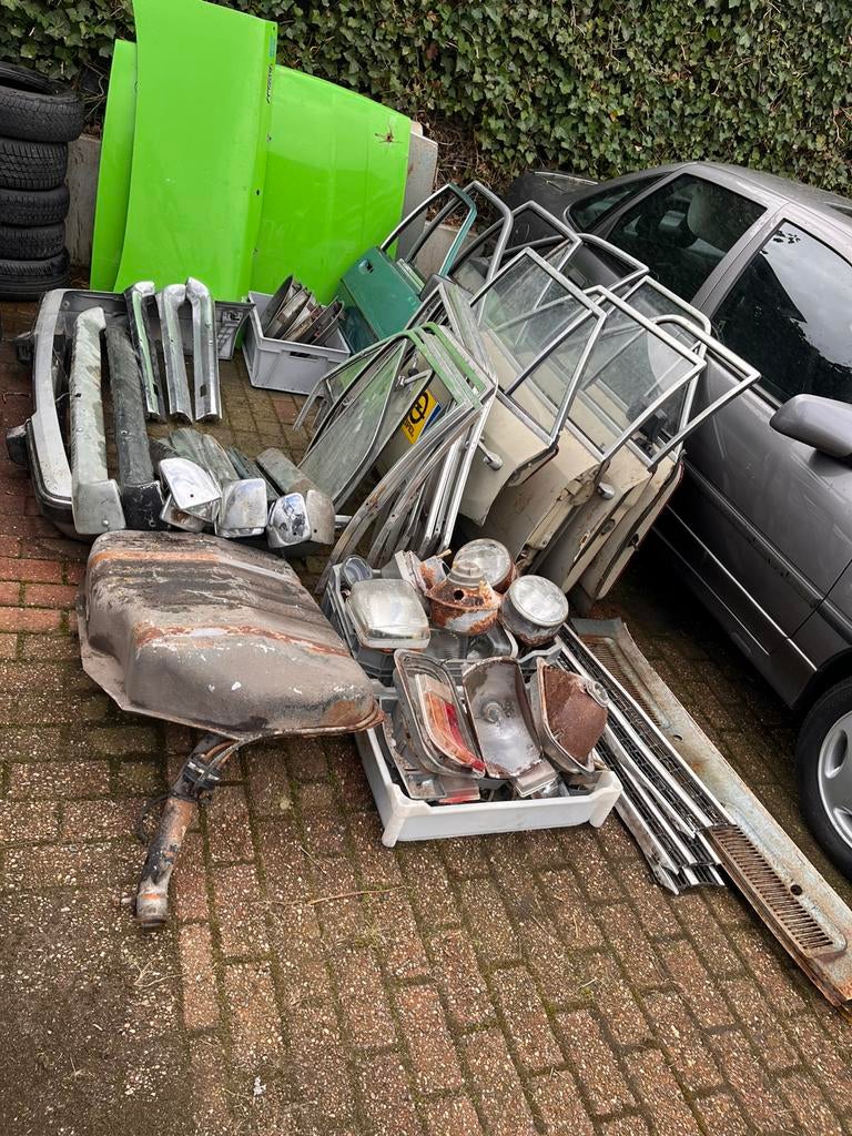 Partij onderdelen Ascona,Record,Kadett,Senator, Ophalen, Opel, Motorkap