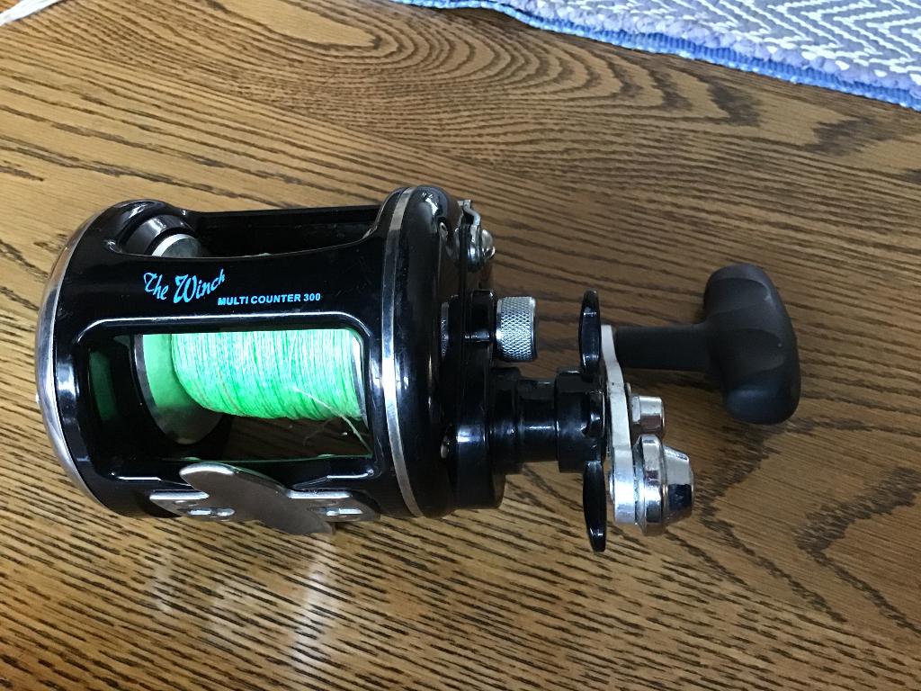 Zeevis reel Mosella  the Winch multicounter 300, Watersport en Boten, Hengelsport | Zeevissen, Ophalen of Verzenden, Gebruikt