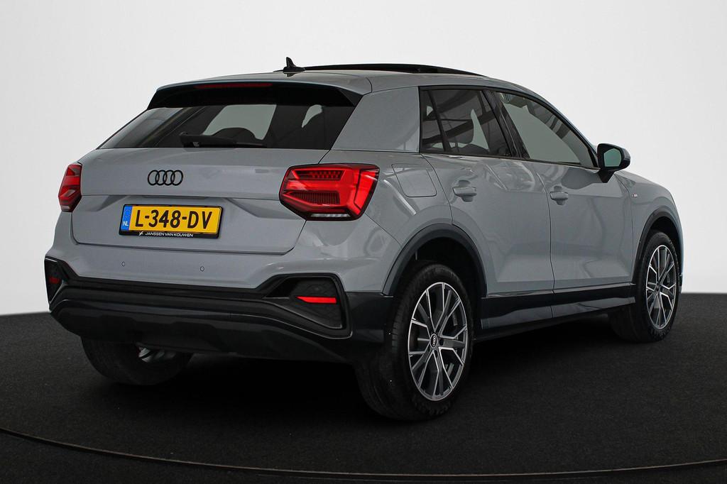Audi Q2 35 TFSI S Edition / S-Line / Panoramadak / Navigatie, 4 cilinders, 150 pk, Leder en Stof, Lichtsensor