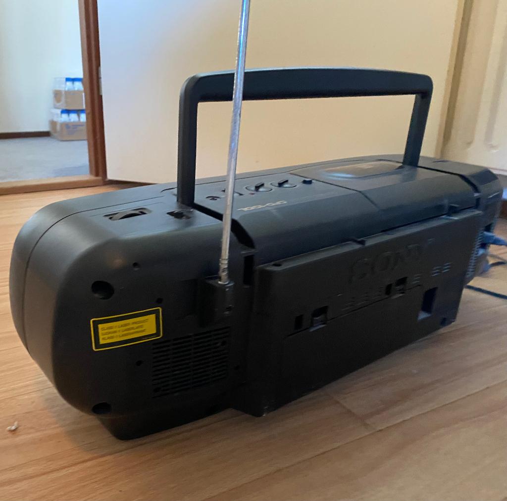 SONY- SFD100L radio, CD-player, 2 cassettes. Recorder., Ophalen of Verzenden, Gebruikt, Overige merken