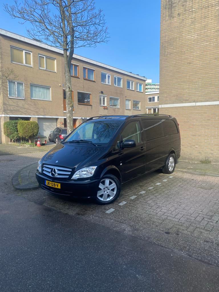 Mercedes-Benz Mercedes 2011 Zwart camper kenteken, Auto's, Mercedes-Benz, Automaat, Euro 5, Zwart, 2000 kg