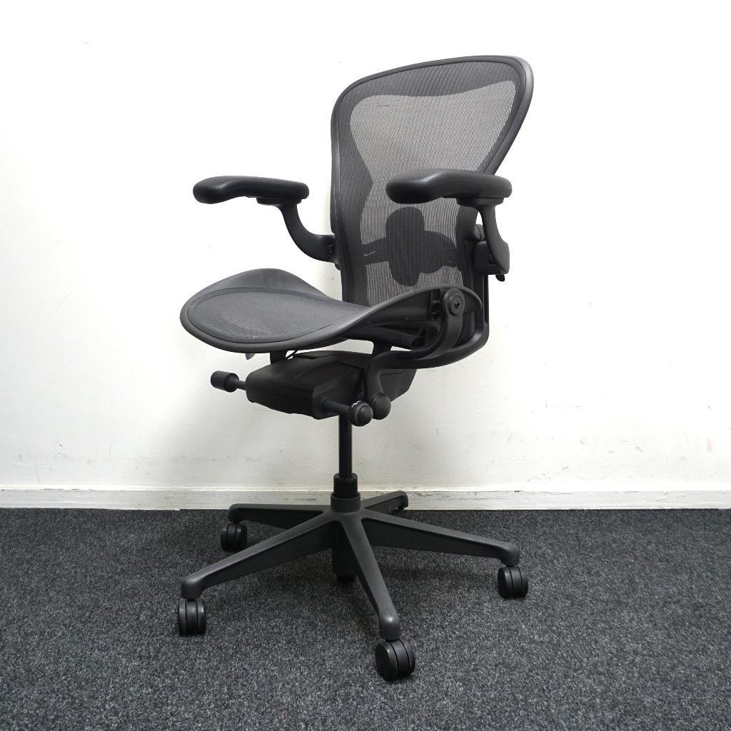 Herman Miller Aeron B Remastered Bureaustoelen | Antraciet, Gebruikt, Overige kleuren, -, -