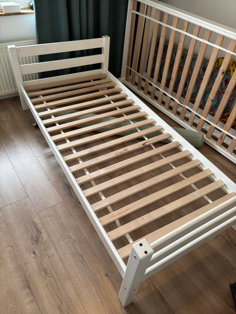 Eenpersoons bed 90x200, Ophalen, 85 tot 100 cm, Gebruikt, Lattenbodem