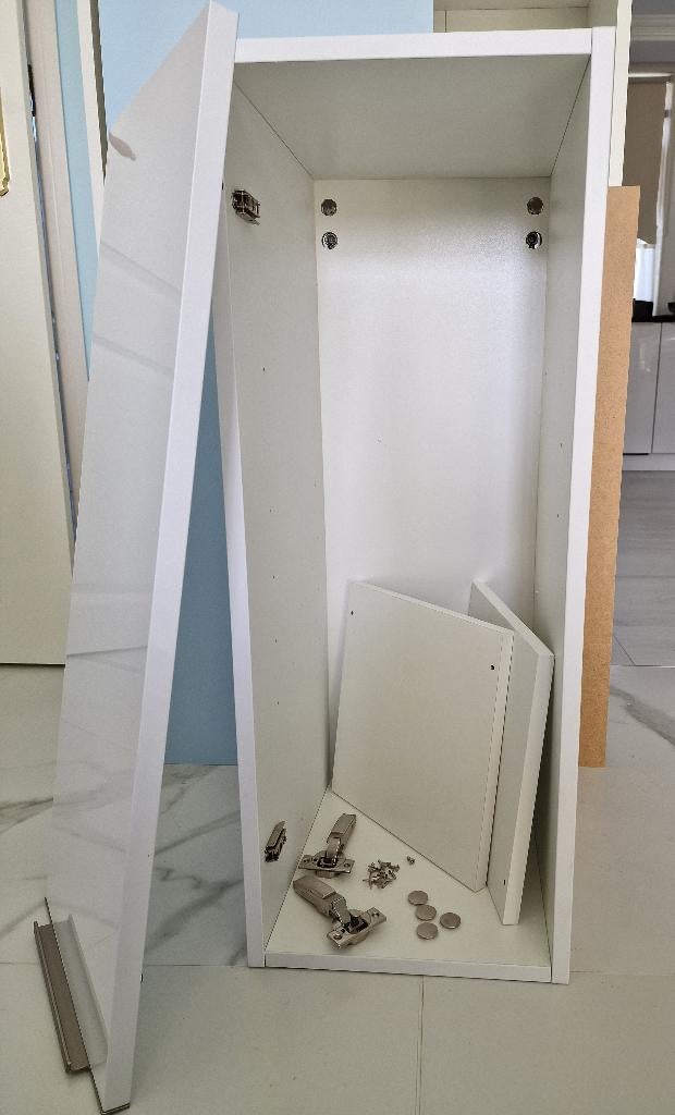 Bruynzeel wandkast smal kleur ijswit nieuw, Ophalen, Met deur(en), Nieuw, Minder dan 150 cm