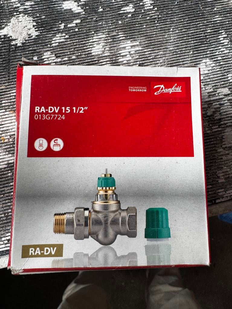 Danfoss dynamic valve thermostatische radiatorkraan recht1/2, Ophalen, Nieuw