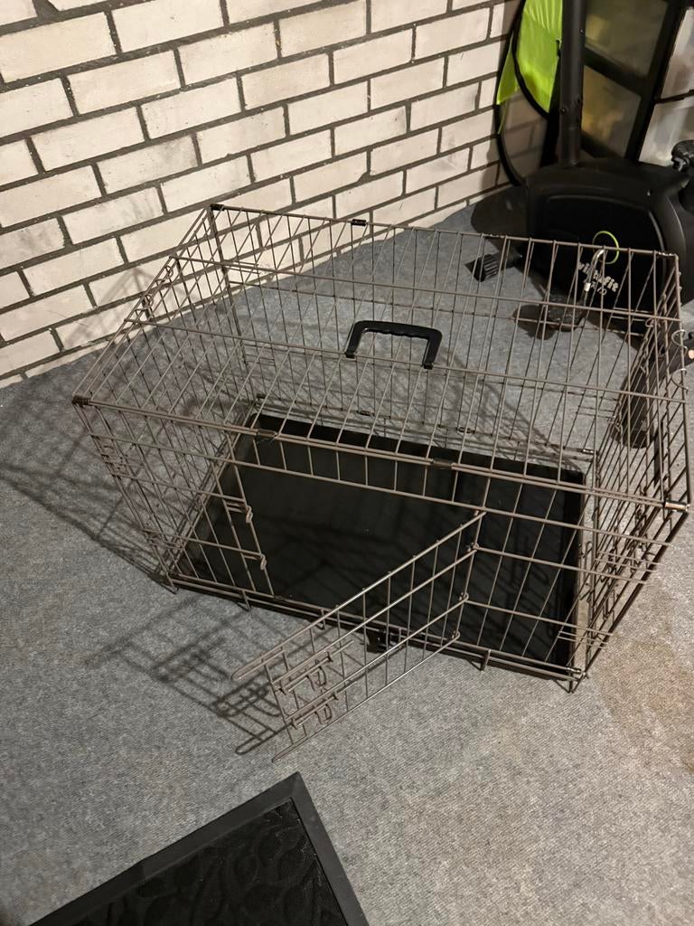 Honden bench 92x57x64 cm, Dieren en Toebehoren, Hondenbenches, Ophalen, Zo goed als nieuw