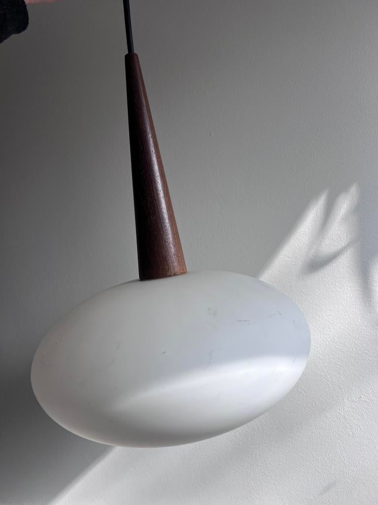 Louis Kalff hanglamp midcentury 50’ 60’s, Huis en Inrichting, Lampen | Hanglampen, Ophalen of Verzenden, Gebruikt, Glas, Minder dan 50 cm