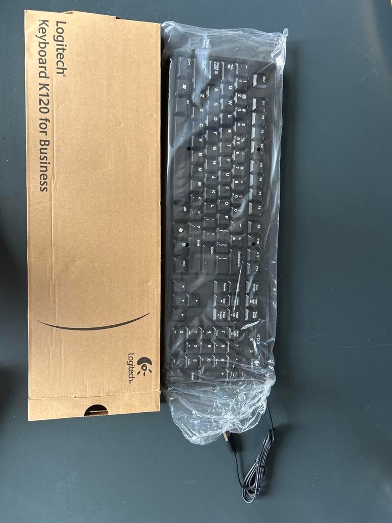 Logitech Keyboard K120 for Business - QWERTY, Bedraad, Gebruikt, Ergonomisch, Ophalen of Verzenden, Qwerty