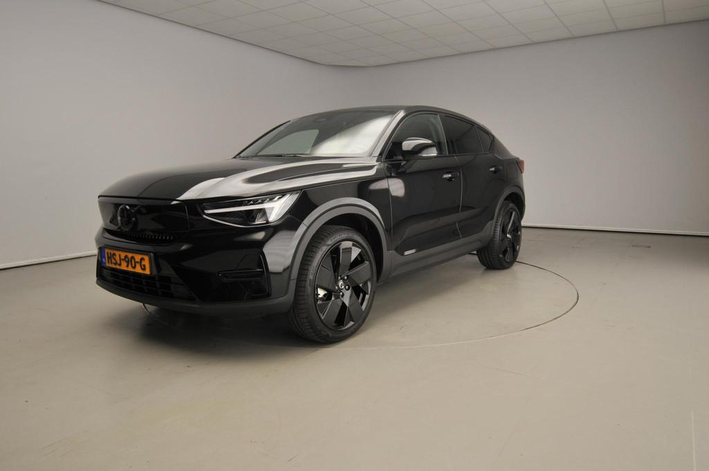 Volvo EC40 Single Motor Plus Black Edition 70 kWh | Pano | C, Auto's, Volvo, Gebruikt, Zwart, Origineel Nederlands, 487 km