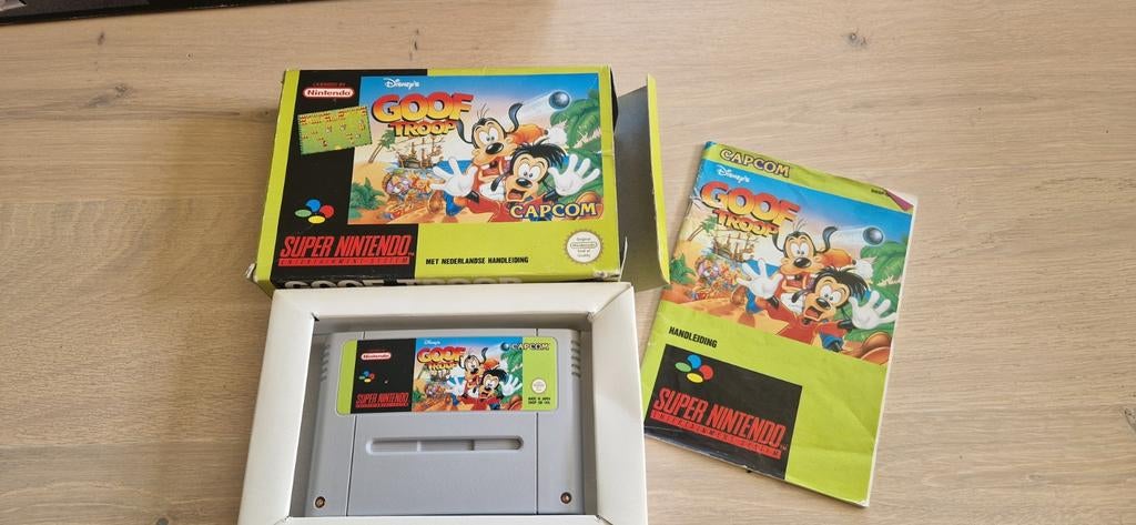 Goof Troop Super Nintendo spel met doos en boekje, Spelcomputers en Games, Games | Nintendo Super NES, Ophalen of Verzenden