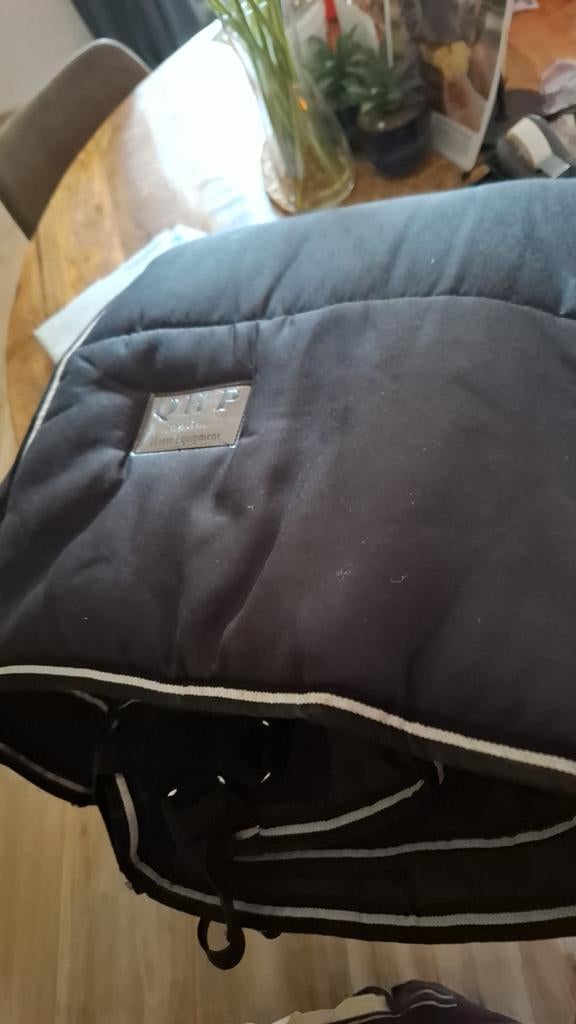 Te koop: 300 grams stal/onderdeken van QHP, Dieren en Toebehoren, Paarden en Pony's | Dekens en Dekjes, Ophalen of Verzenden