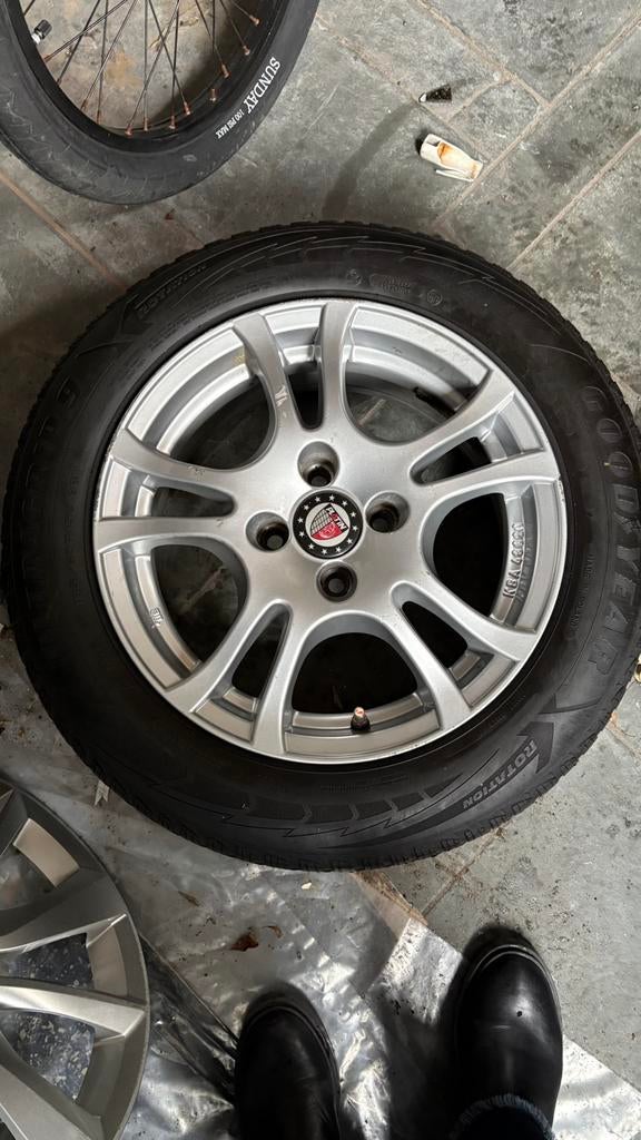 Platin velgen en banden 4x, Ophalen, Gebruikt