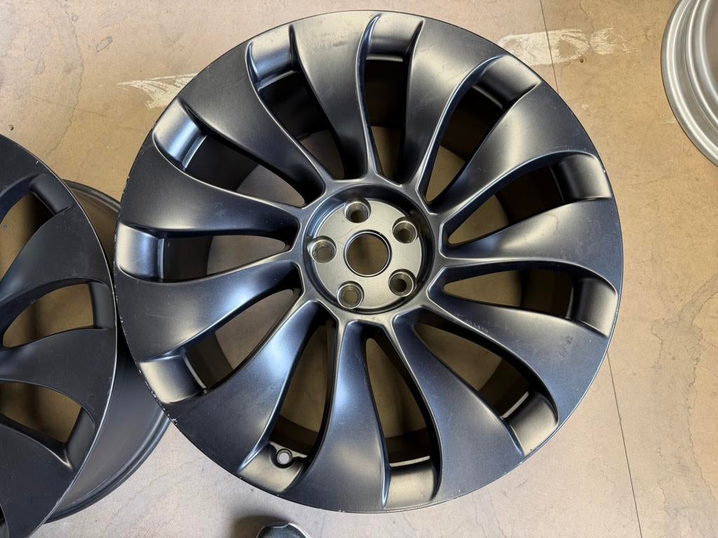 21 inch Tesla Model Y velgen, losse velg, nette staat, Auto-onderdelen, Banden en Velgen, Gebruikt, Velg(en), Personenwagen, Zomerbanden